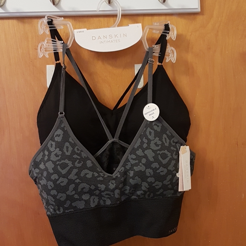 Danskin Bras